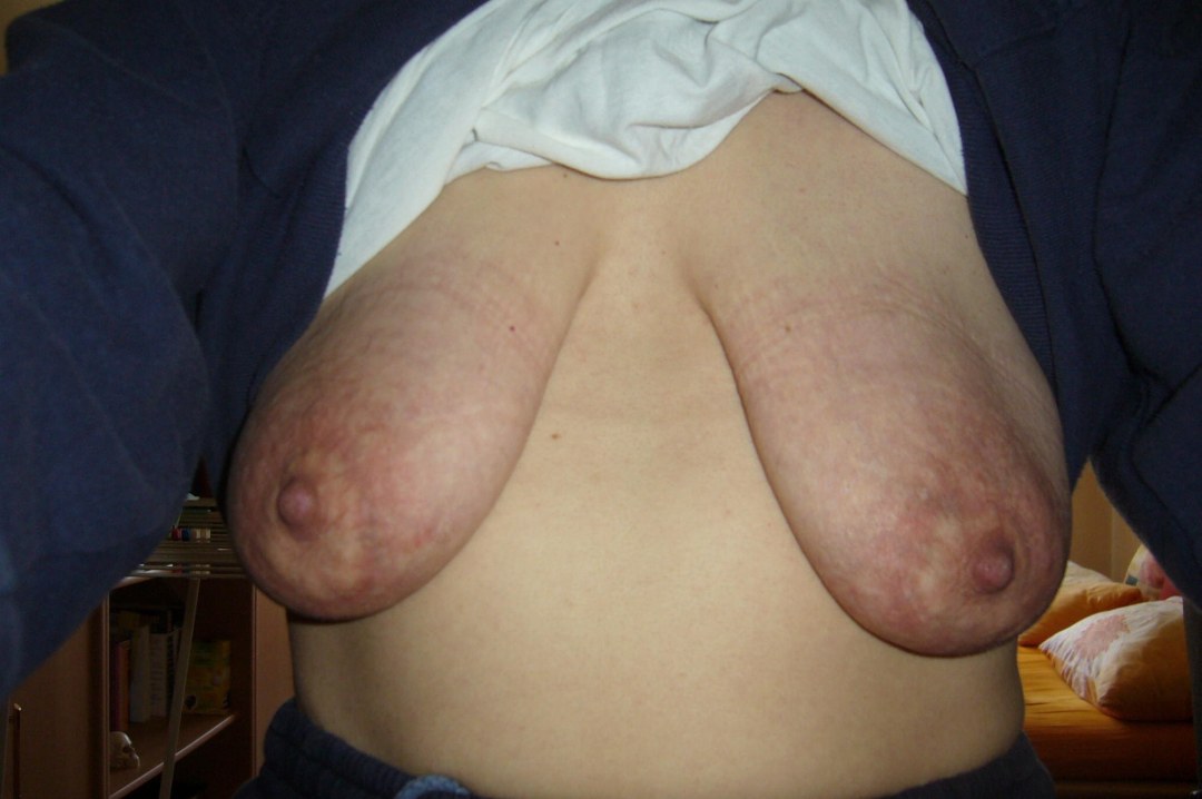 Enormes tetas feas