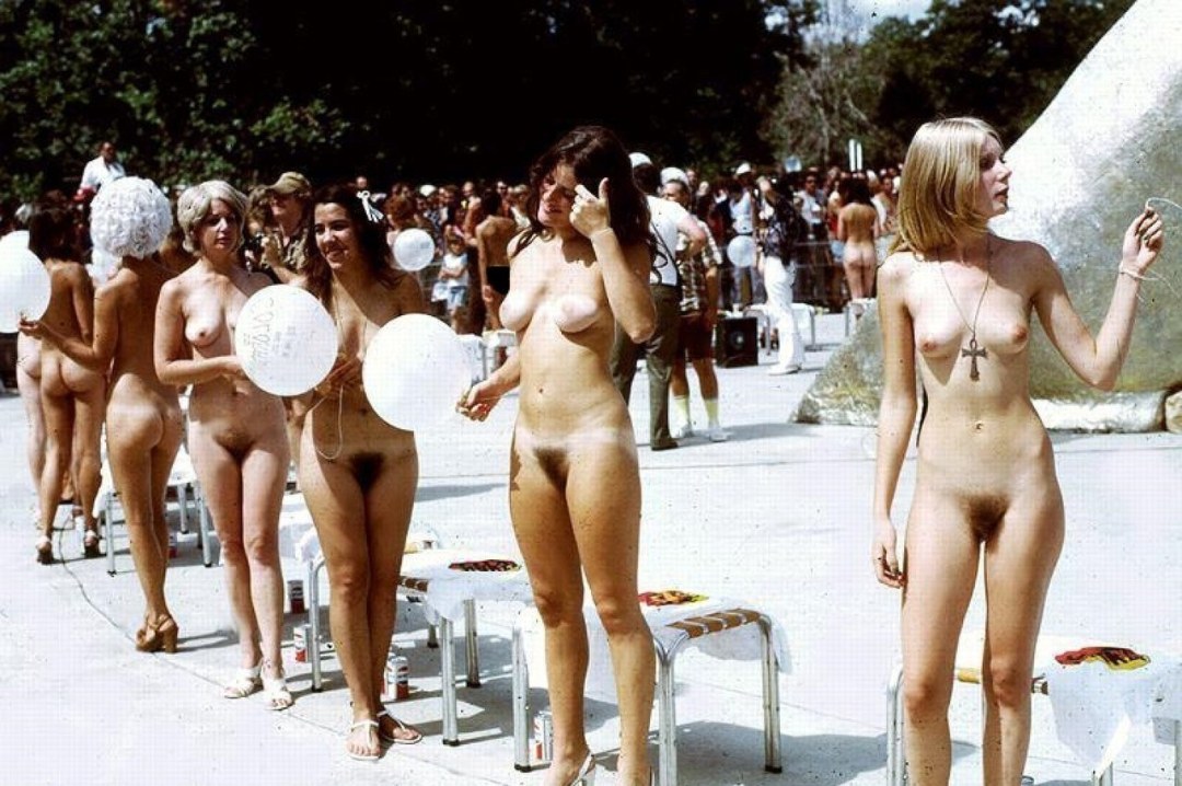 Concurso de belleza nudista Francia 2001