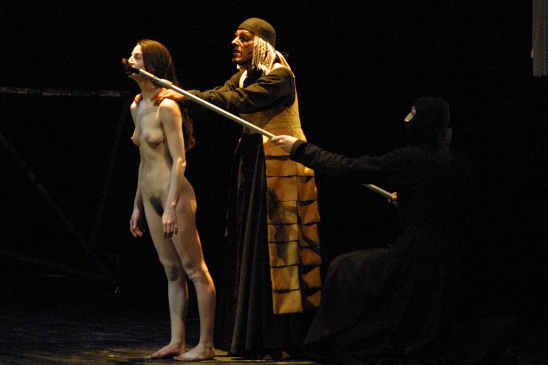 Teatro brasileño Oficina Uzyna Uzona