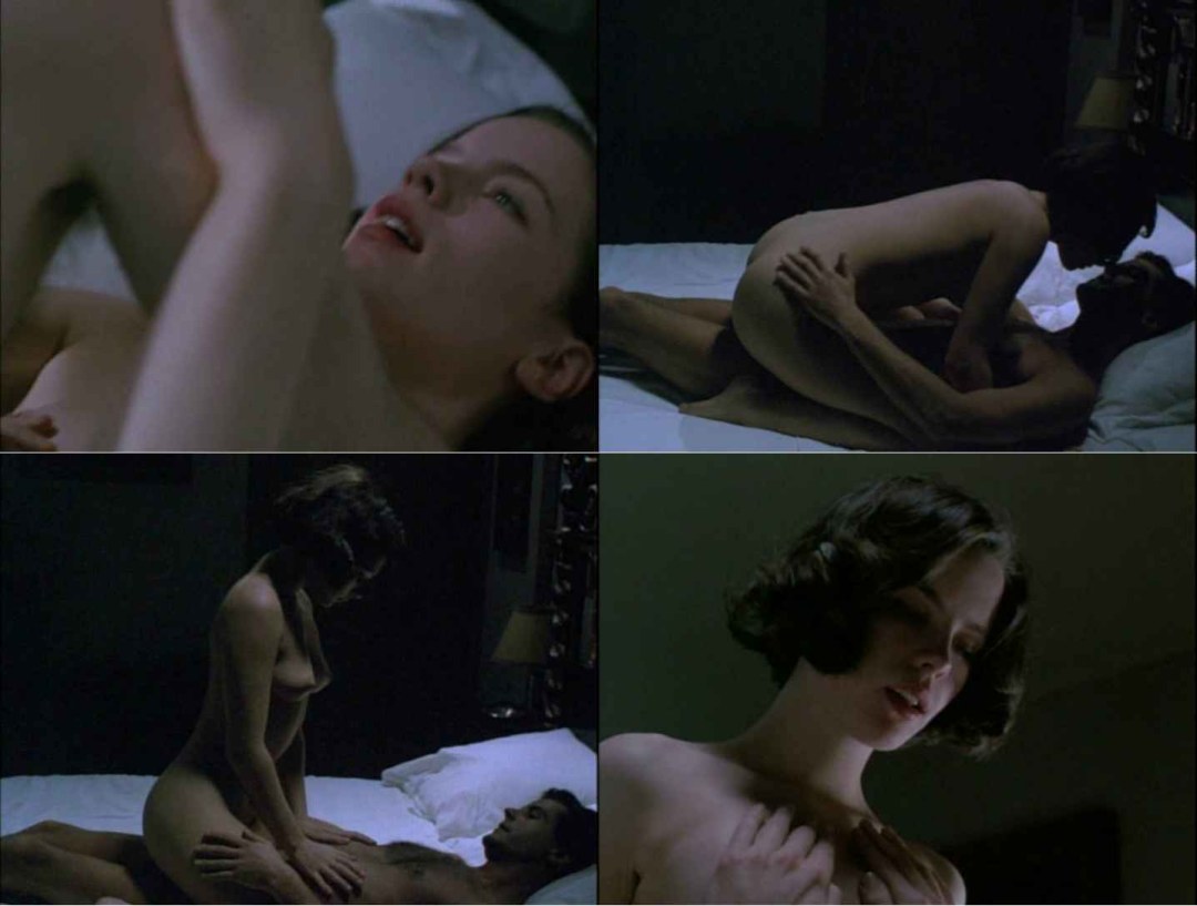 Kate Bekinsale 1995 House of Ghosts desnuda