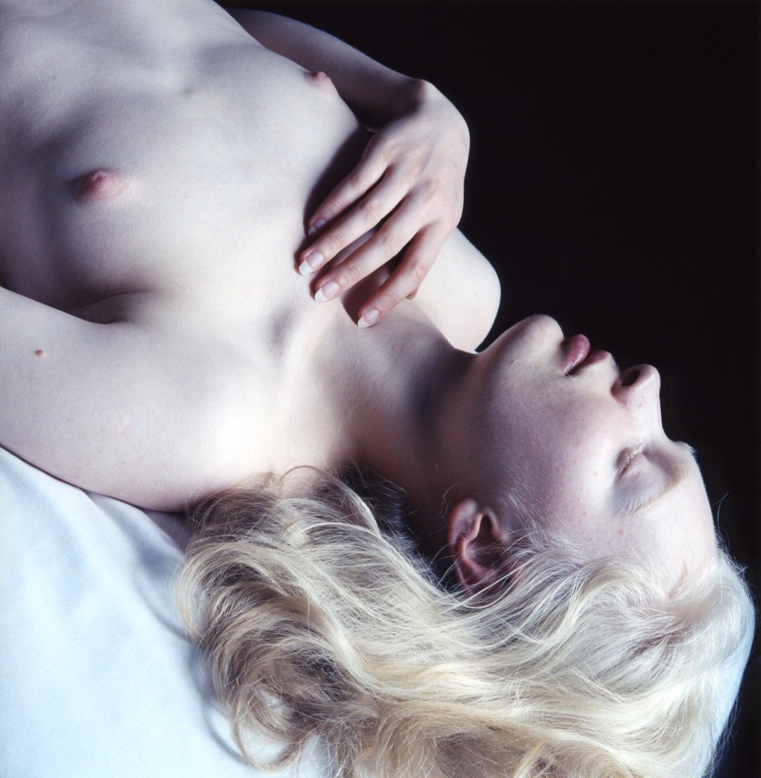 Anastasia zhidkova albina desnuda
