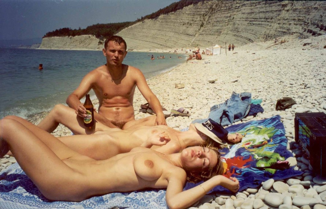 Playa desnuda en Crimea Fuck