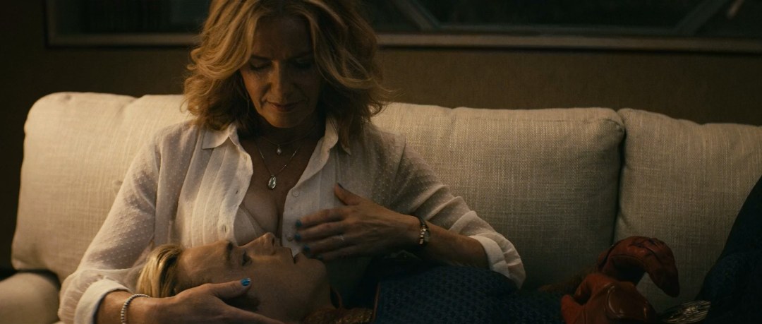 Elisabeth Shue escena caliente de los chicos
