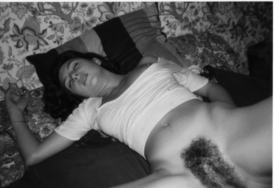 Mujeres desnudas borrachas retro