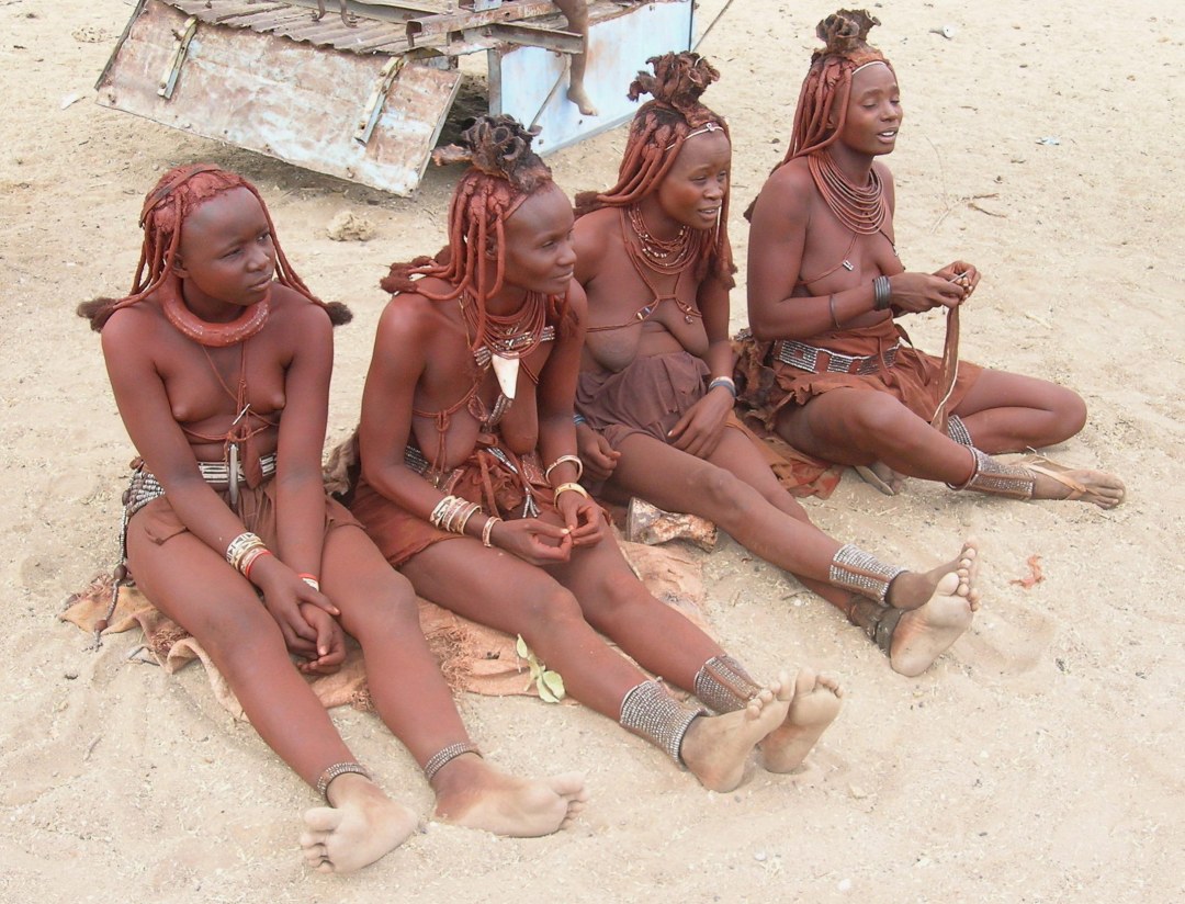 Novias africanas desnudas