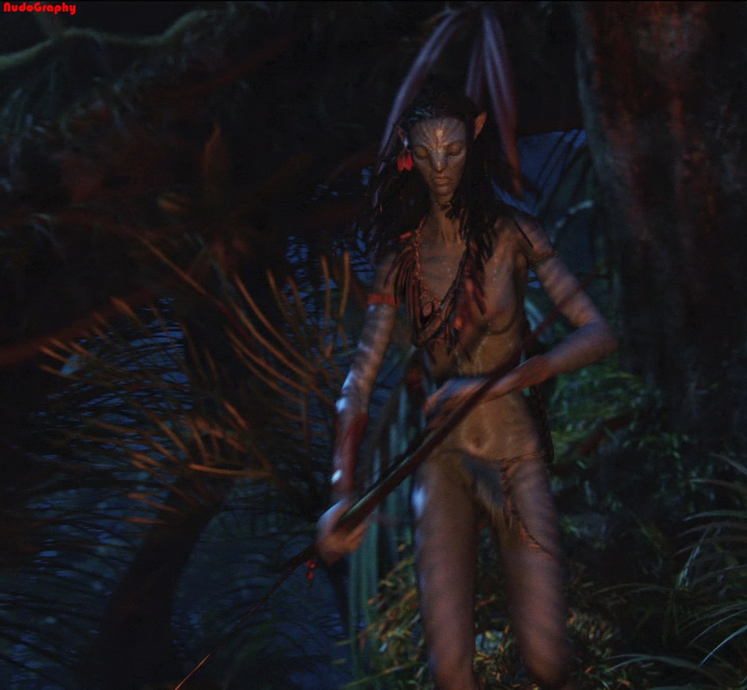 Zoe Saldana Avatar desnudo