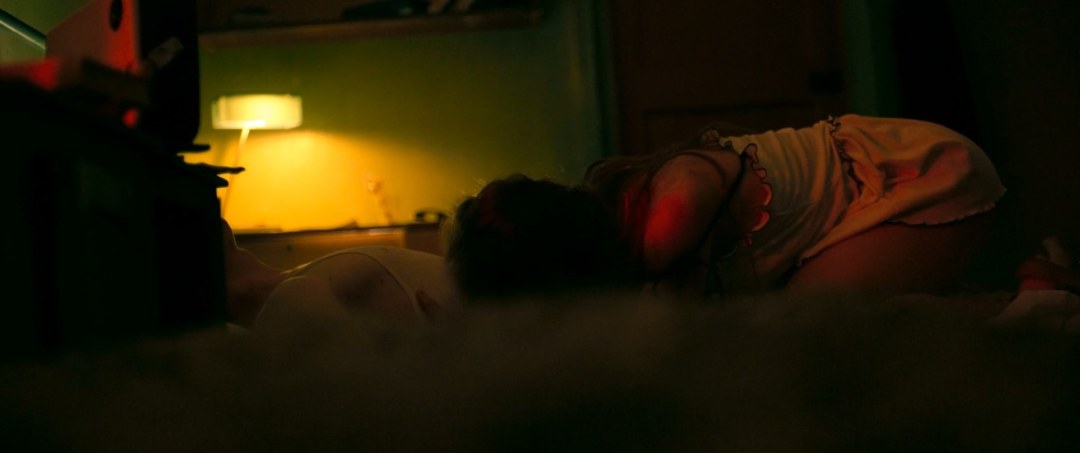 Angelina strechina escenas eróticas