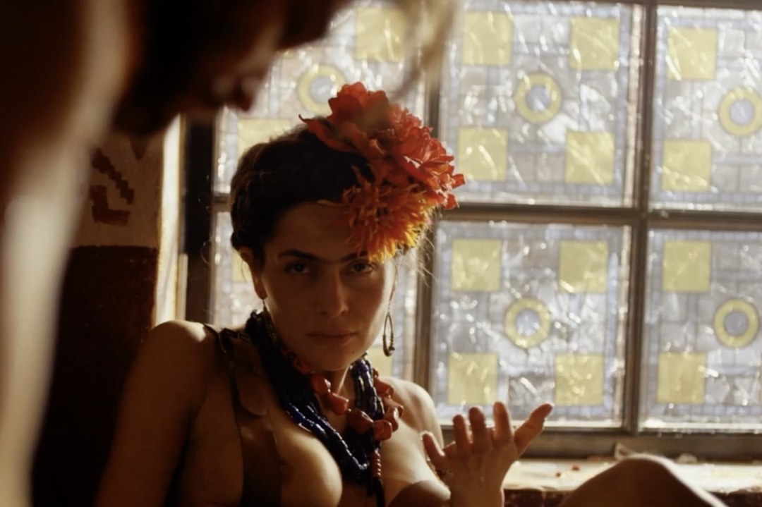 Victoria Poltorak es Frank .. Escenas