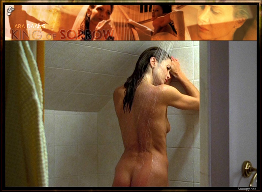Lara Dans desnuda en el cine
