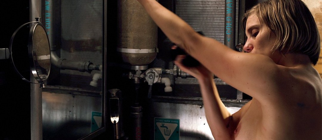Katie Sakhoff en la película Riddick Greed