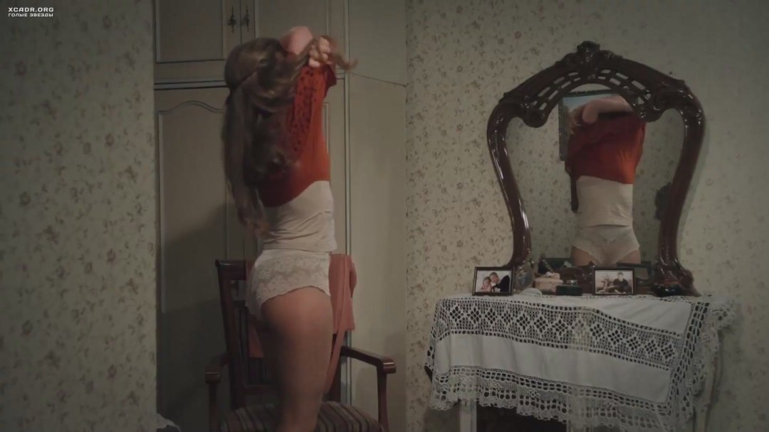 Escenas de cama de Elena Radevich