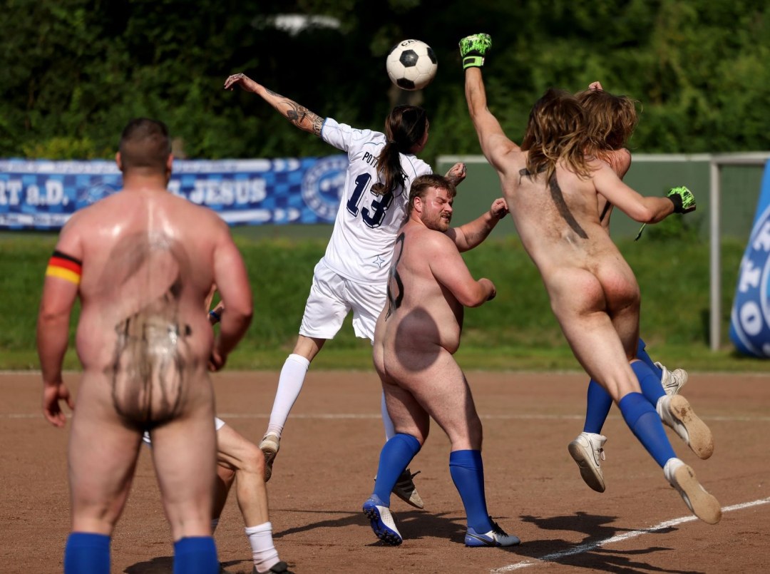 Concursos deportivos desnudos