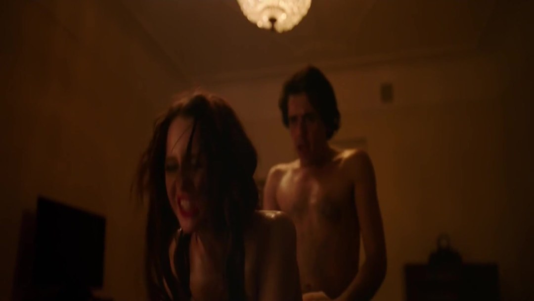 Escenas eróticas zkd de Julia Khlynin