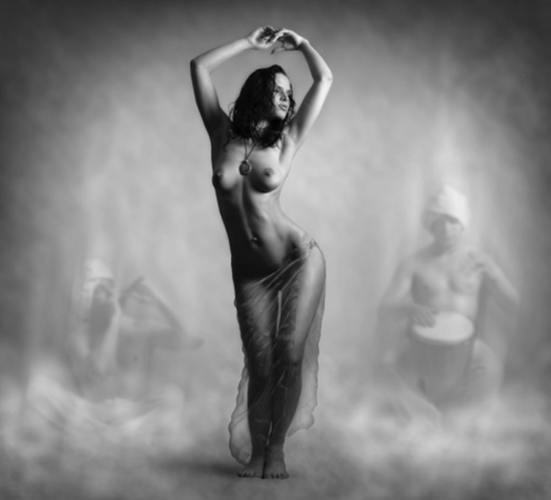 Ruslan Maksimov Fotógrafo desnudo