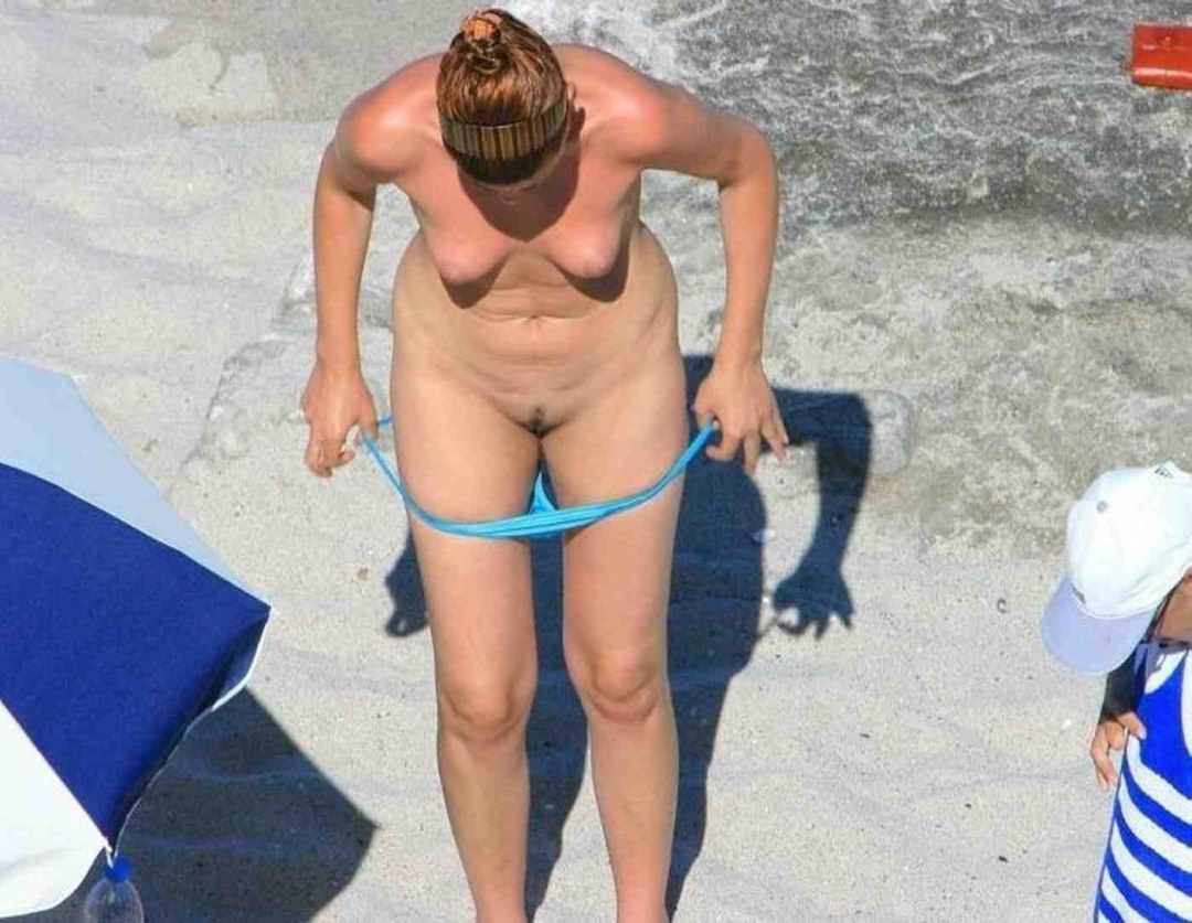 Vestidos bragas en la playa