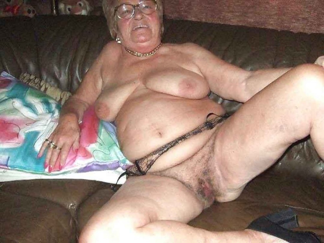 Terribles mujeres desnudas viejas