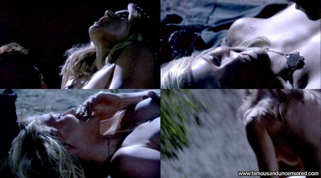 Katie Sakhoff desnuda en la película Riddik