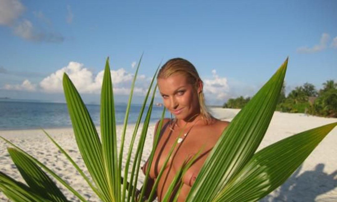 Anastasia Volochkova está desnuda