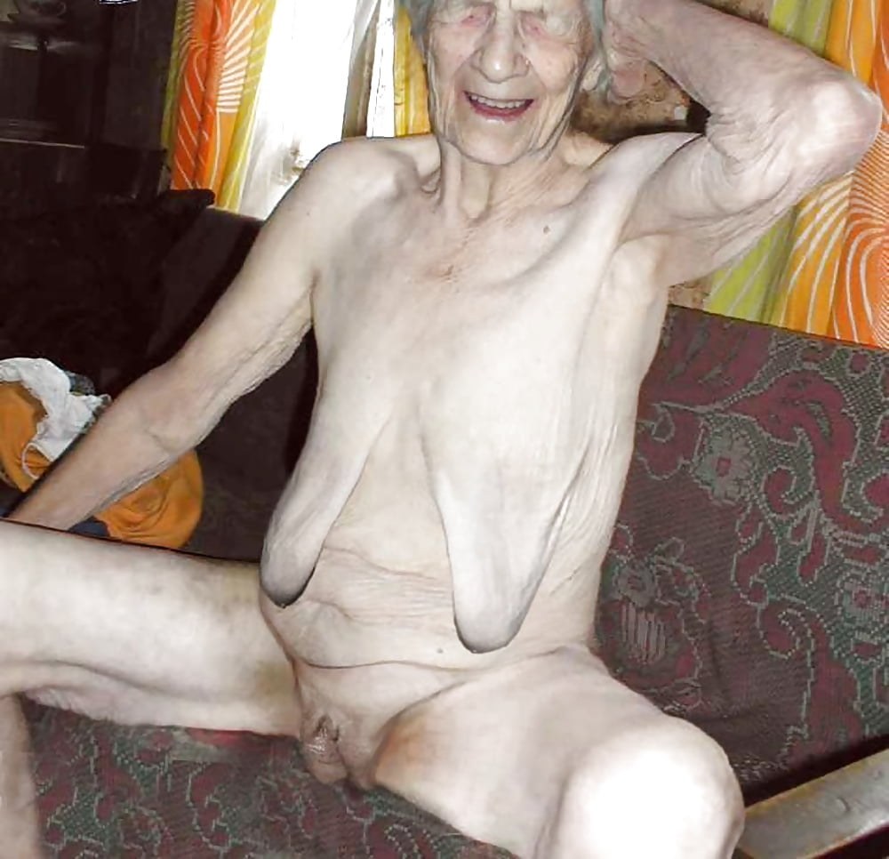 Abuelas desnudas muy viejas