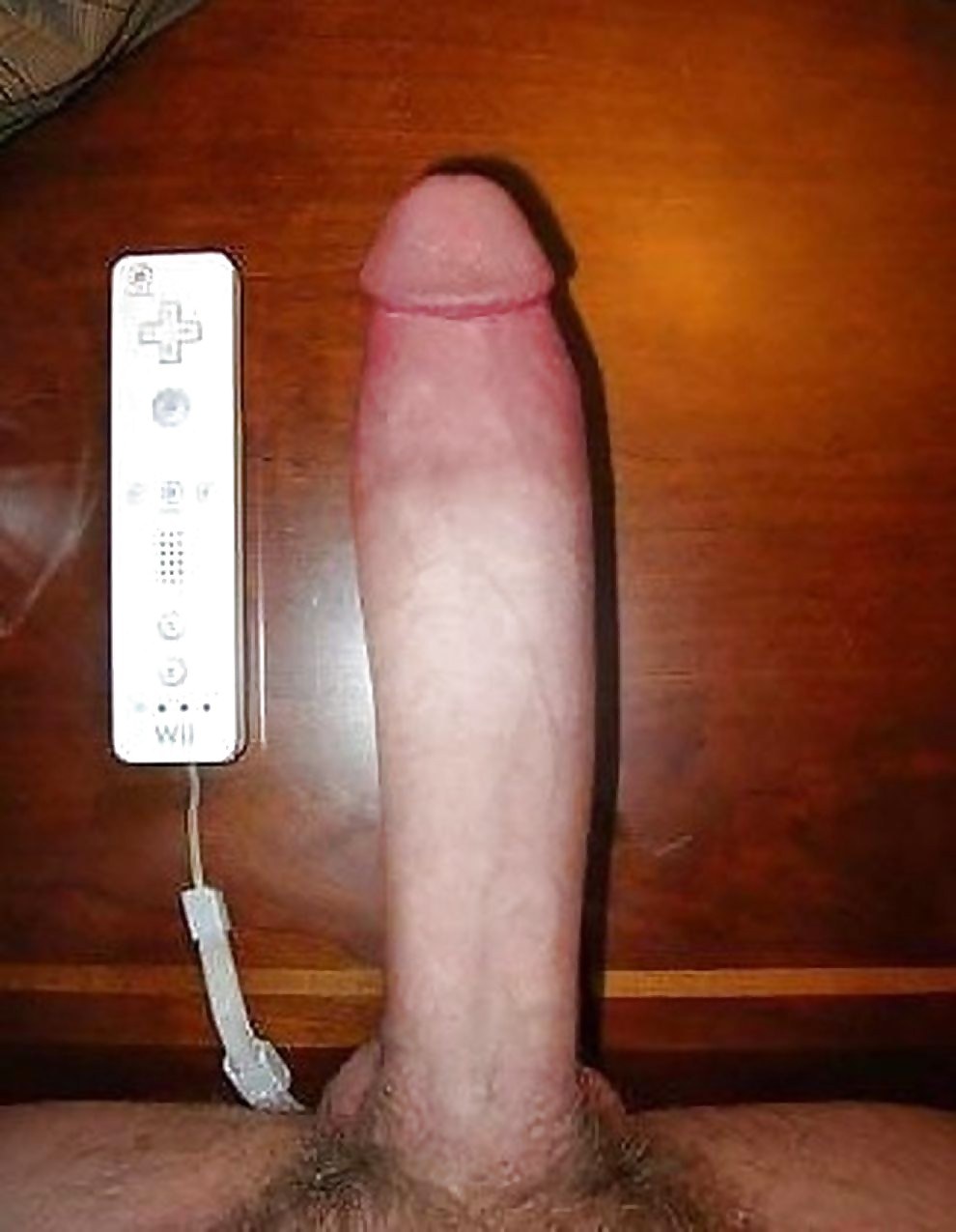 Enorme pene con regla