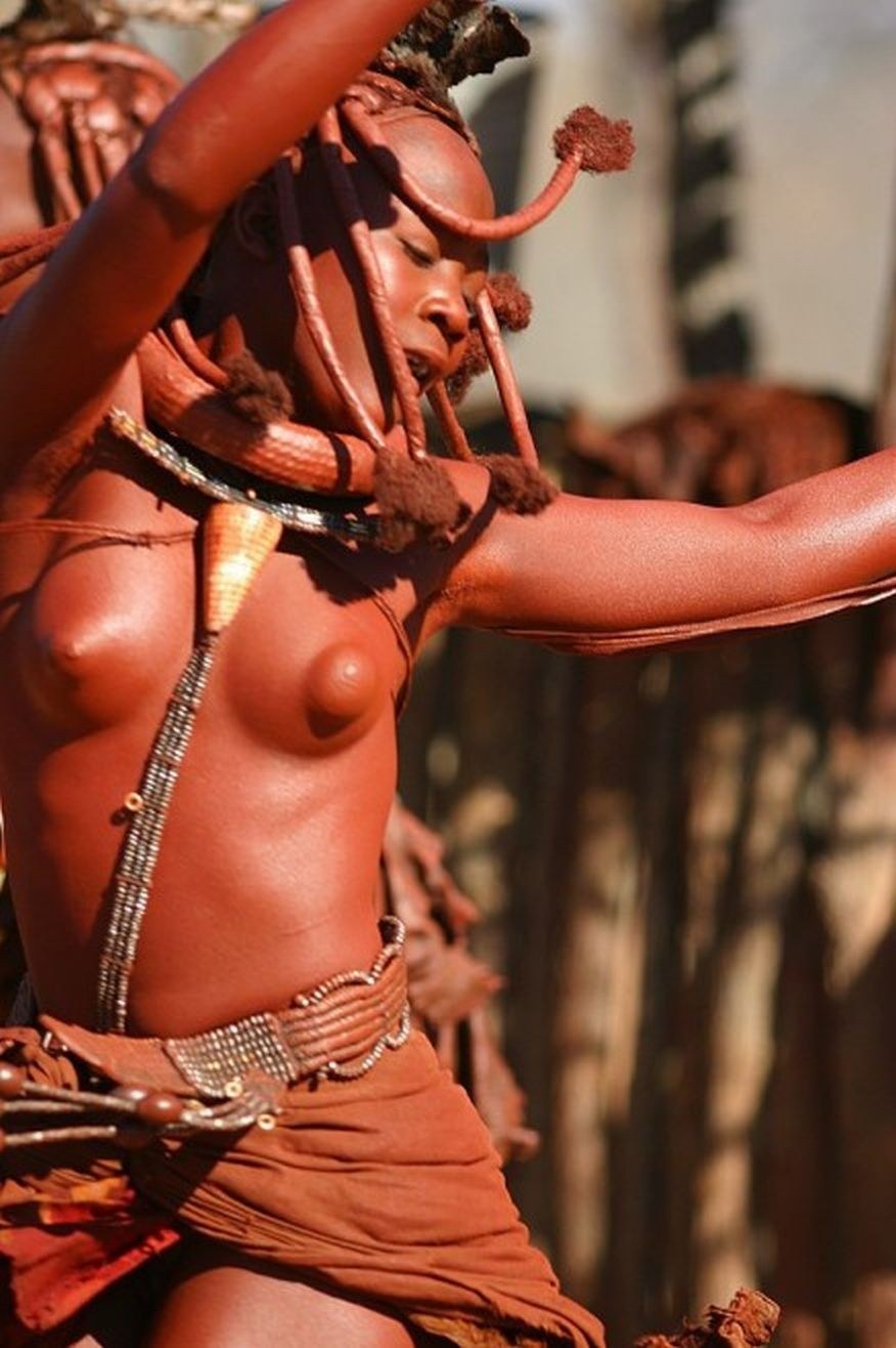 Mujer desnuda maya