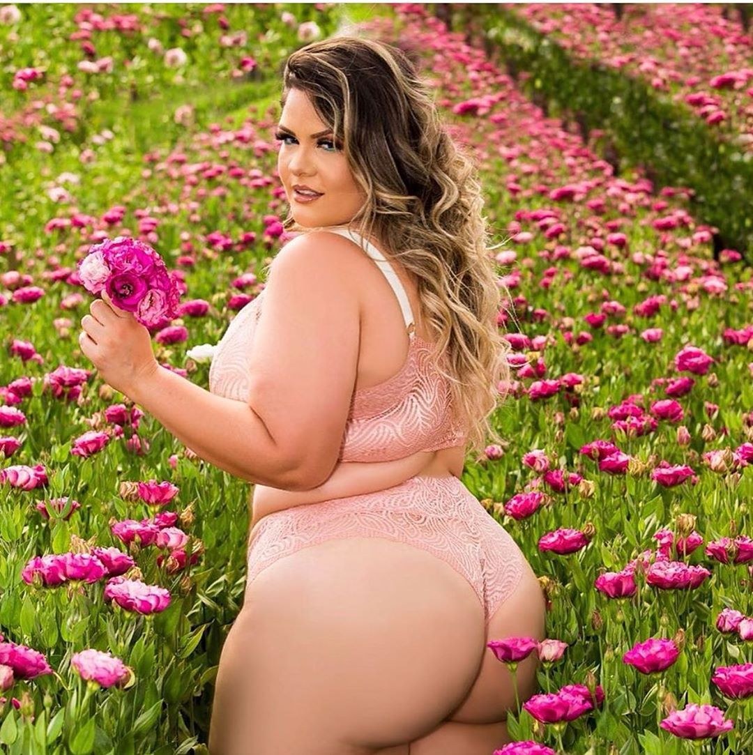 Amanda Santana más Saz