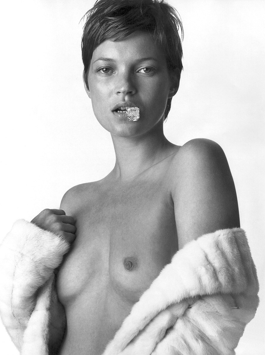 Kate Moss en la juventud desnuda