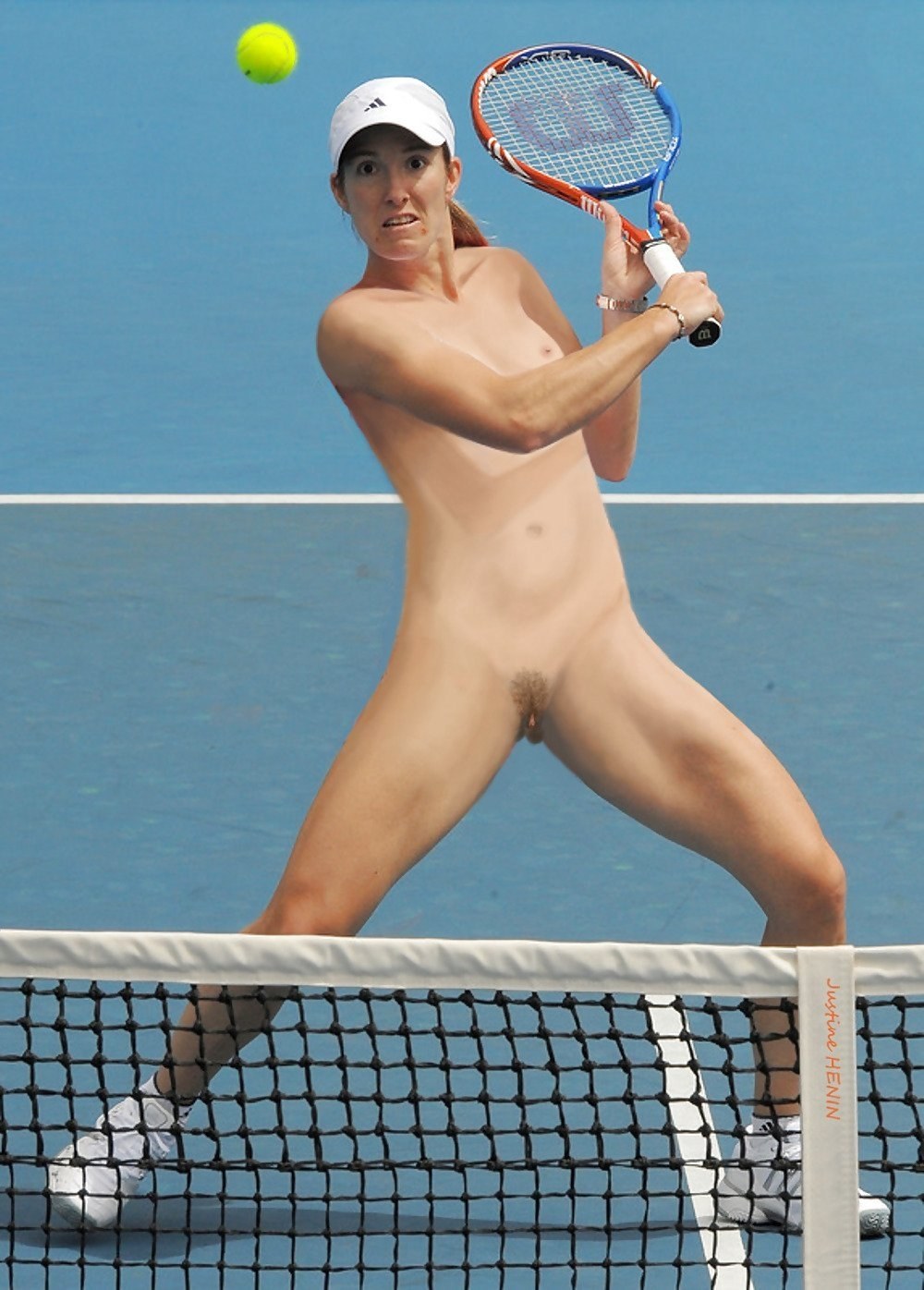 Hingis Kurnikov desnudo