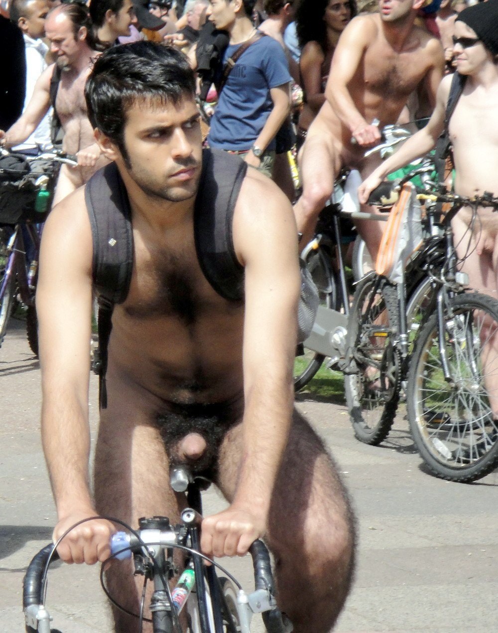 Sin bragas chicos bici