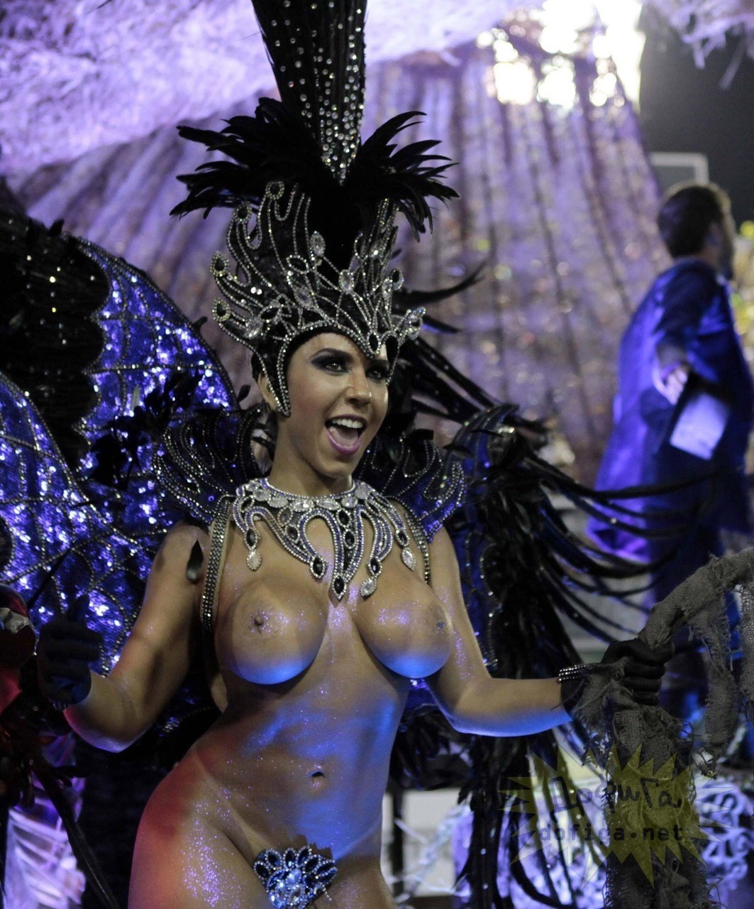 Andrea Martins Brasili Carnaval desnudo