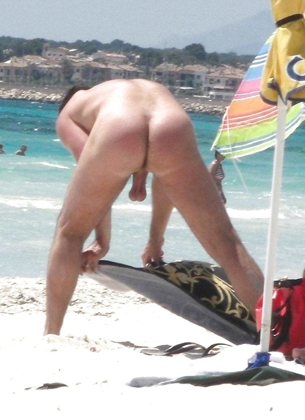 Playa nudista sin bragas