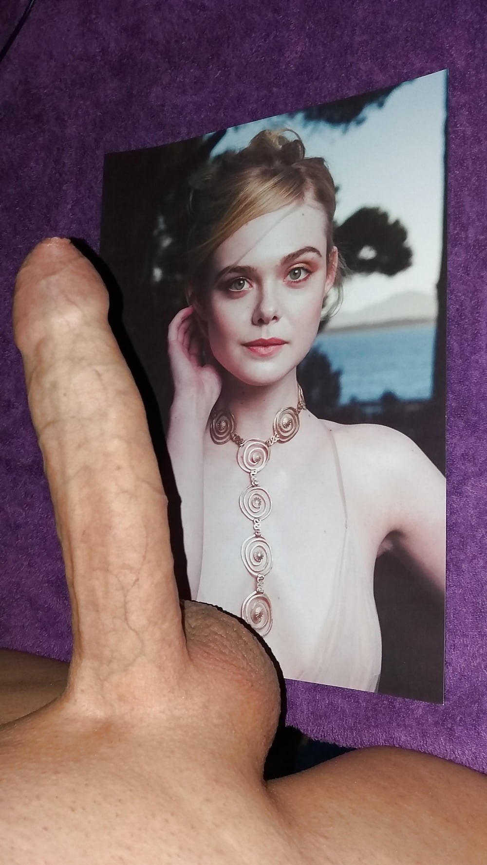 El fanning escenas eróticas