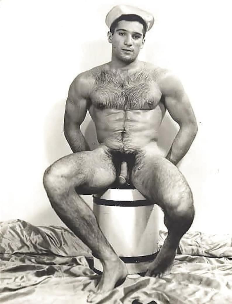 Hombres rusos desnudos retro