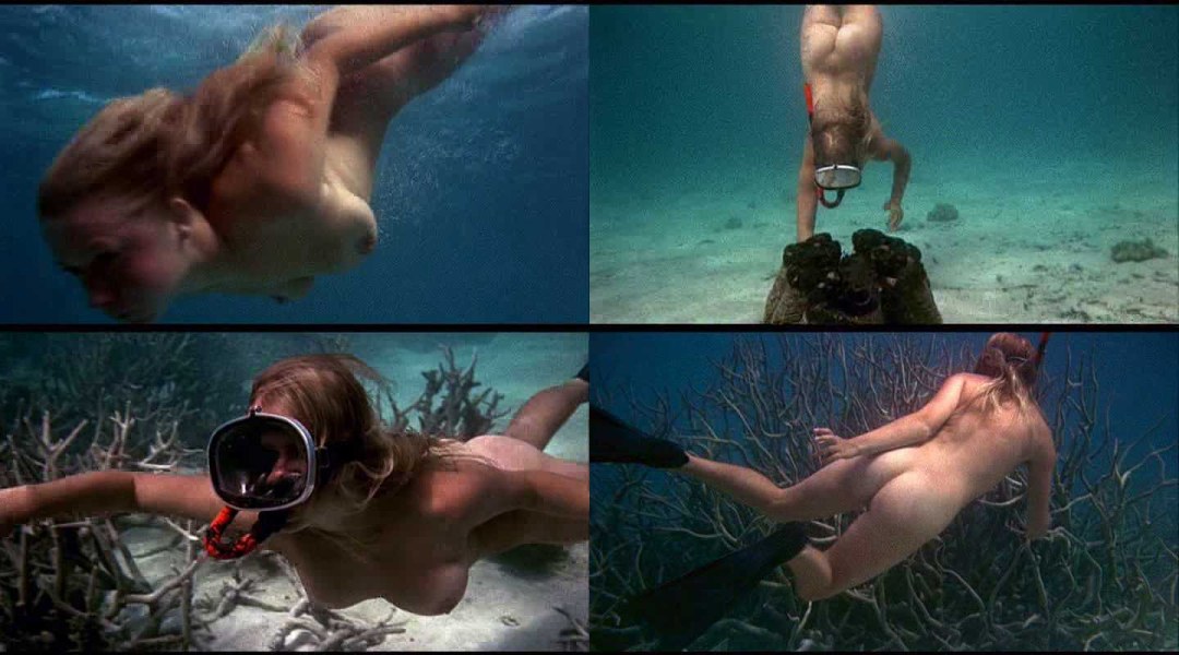 Genie Tripplehorn desnudo en la película Water World
