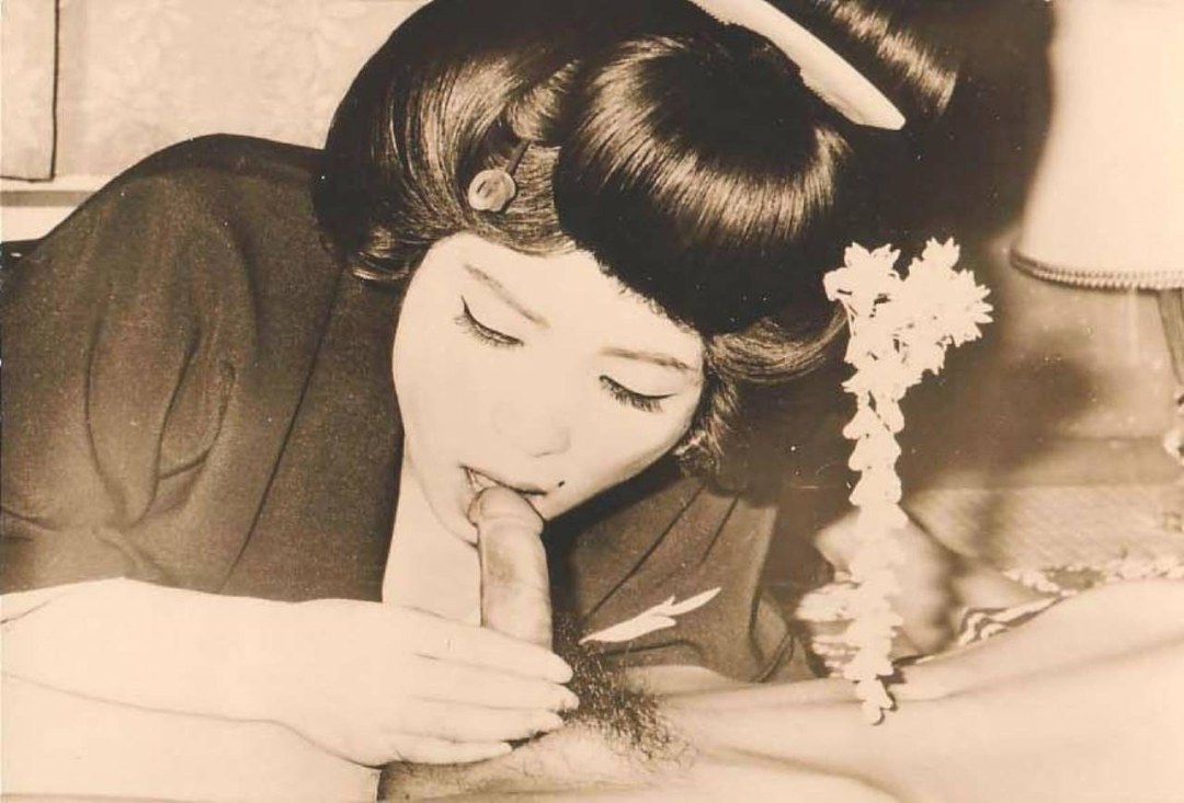 Pornografía japonesa retro