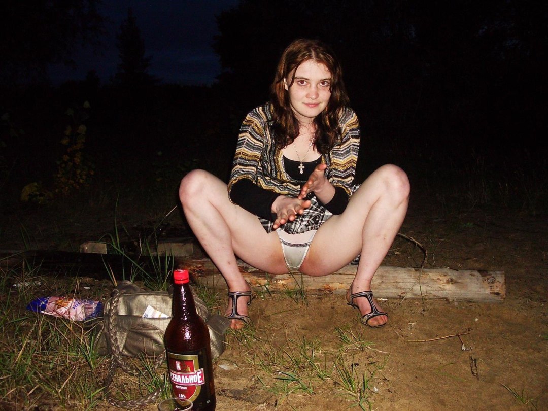 Chicas de pueblo borrachos