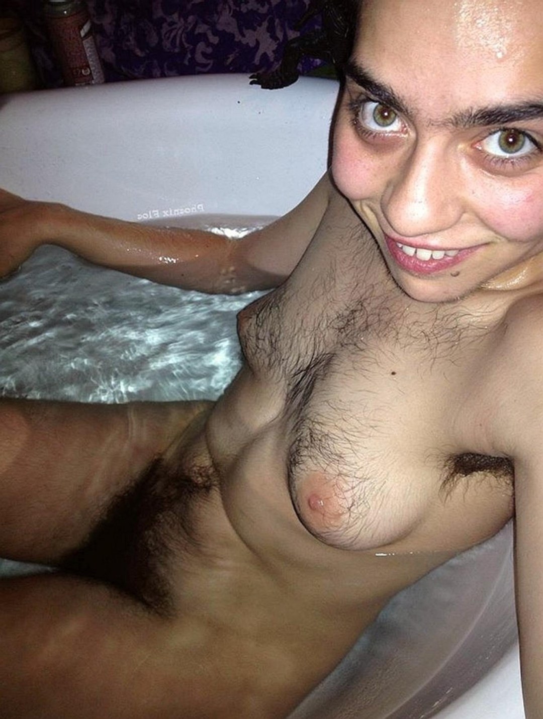 Foto terrible de mujeres desnudas