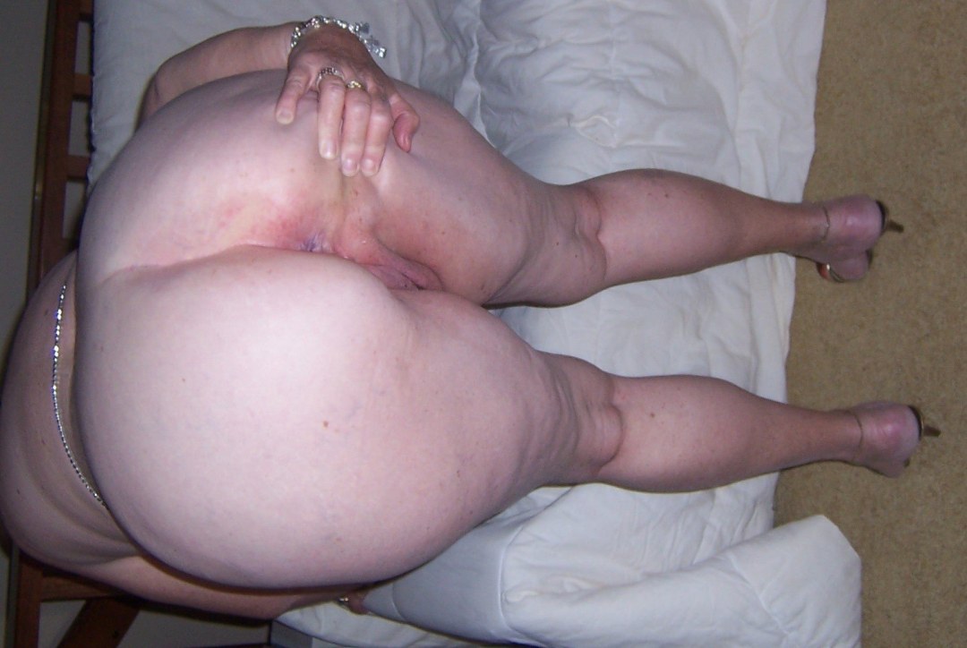 El agujero anal de la mujer gorda