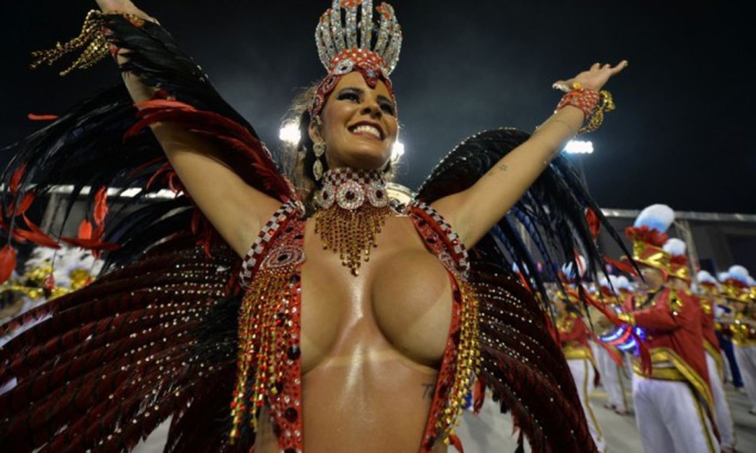 Andrea Martins Brasil xxx