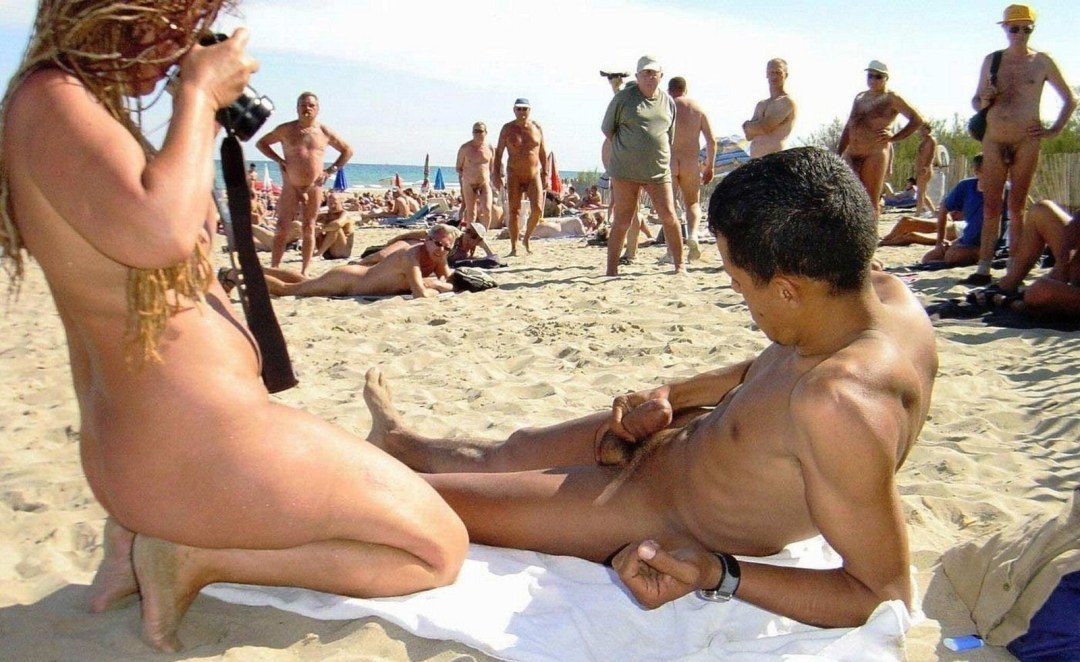 Tengo un miembro en una playa nudista