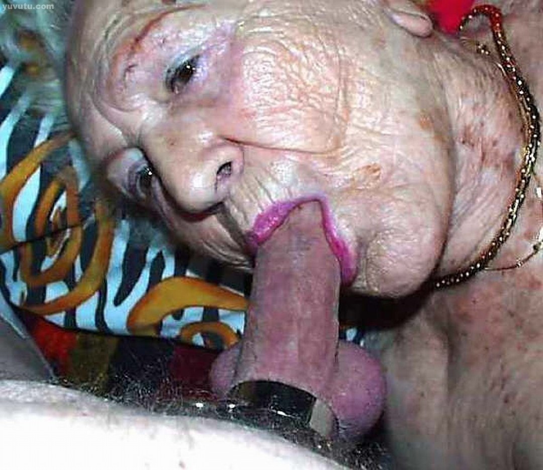 Muy vieja abuela mamada