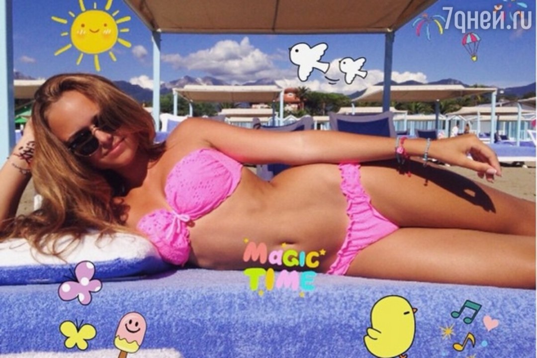Stefania Malikova Bikini