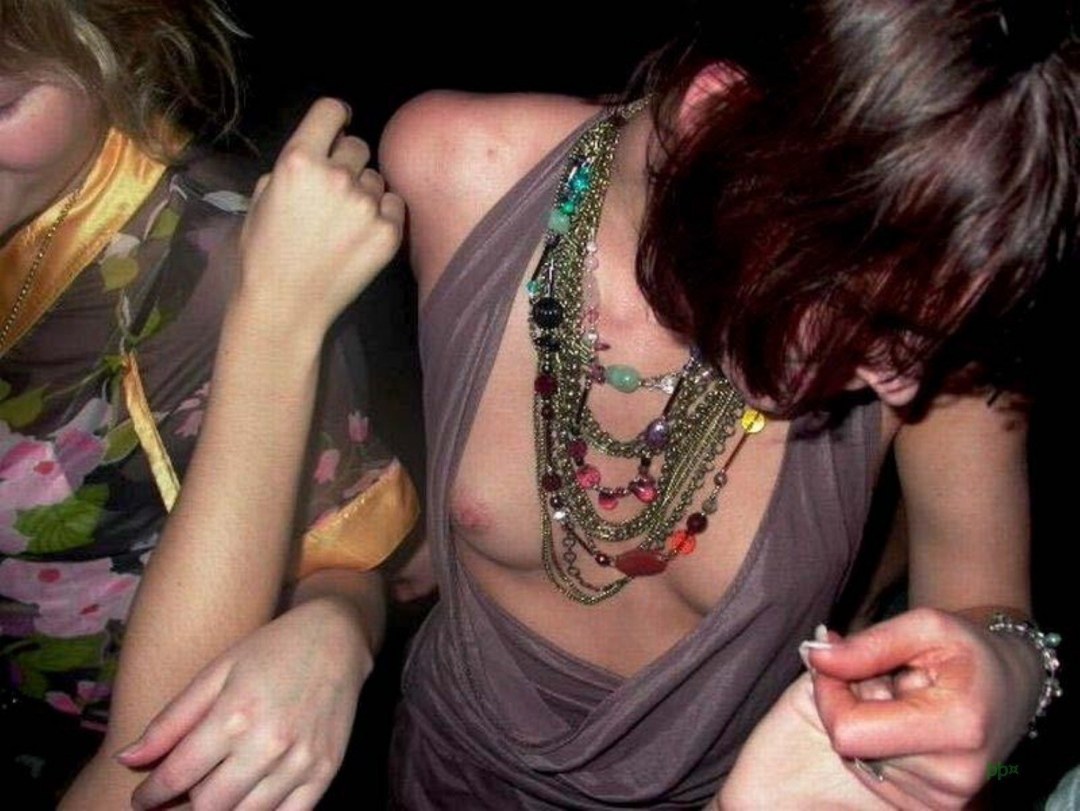 El cofre desnudo es accidental