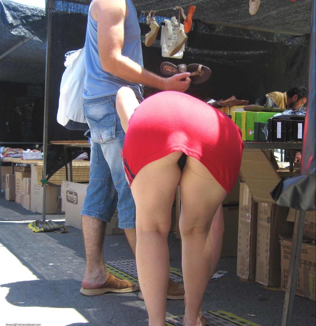 Big culo debajo de la falda
