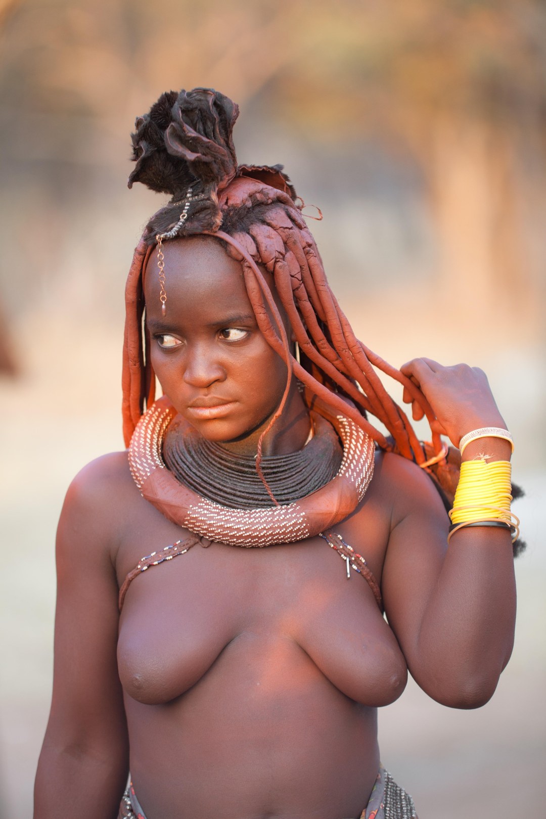 Khimbia Mujeres desnudas