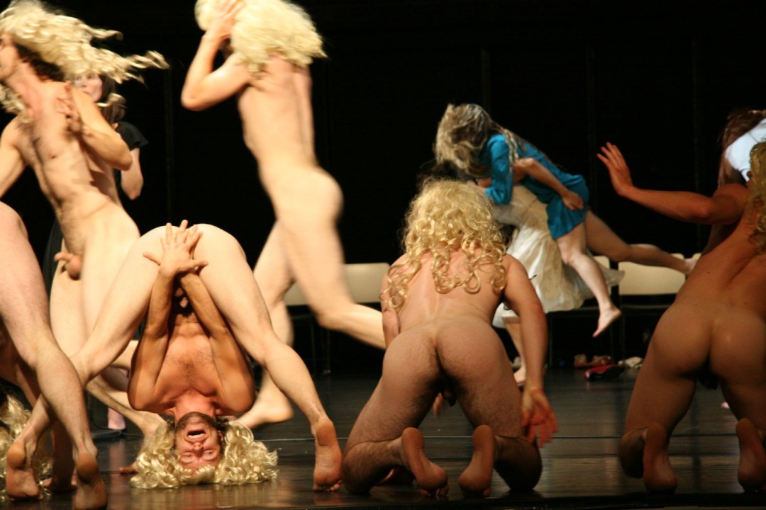Actuaciones de Kirill Serebrennikov Nud