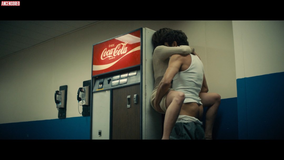 Zach Efron escenas eróticas