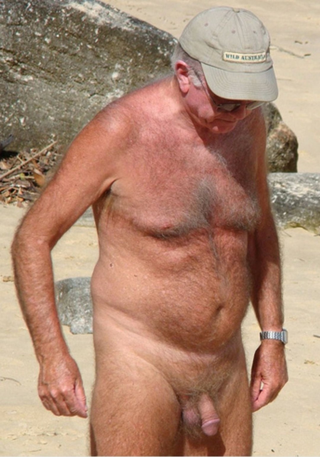 Hermosos hombres mayores desnudos