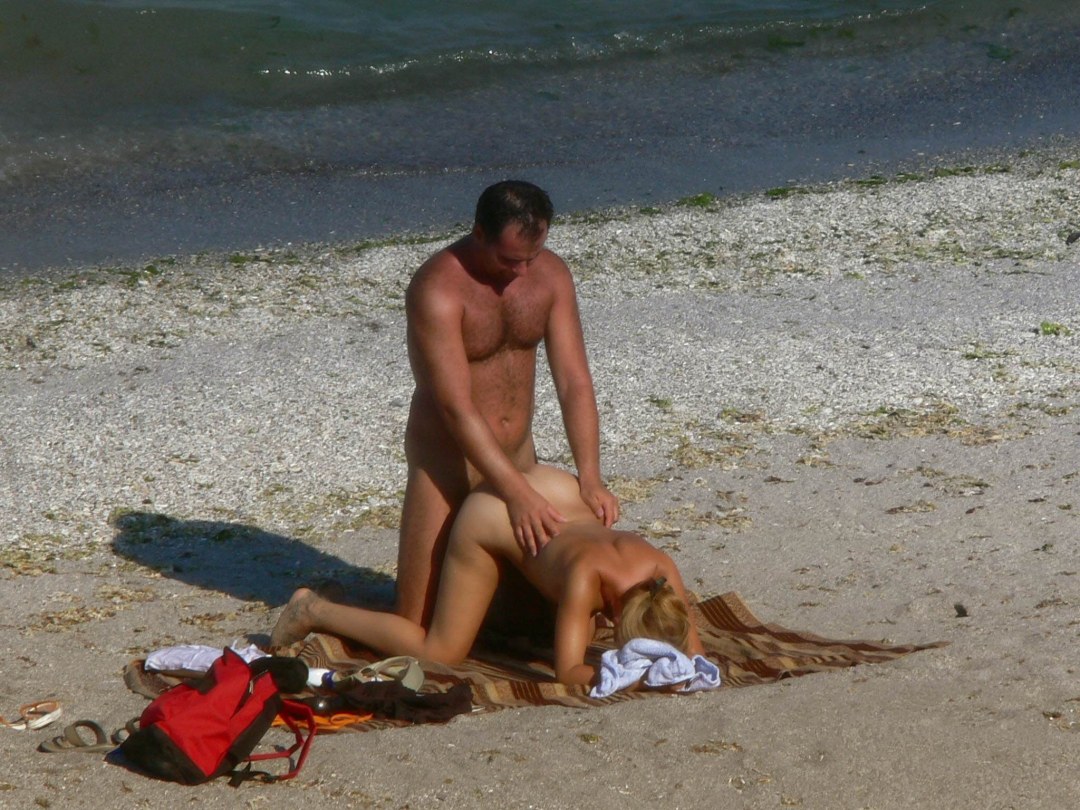 Nudist Beach es privada