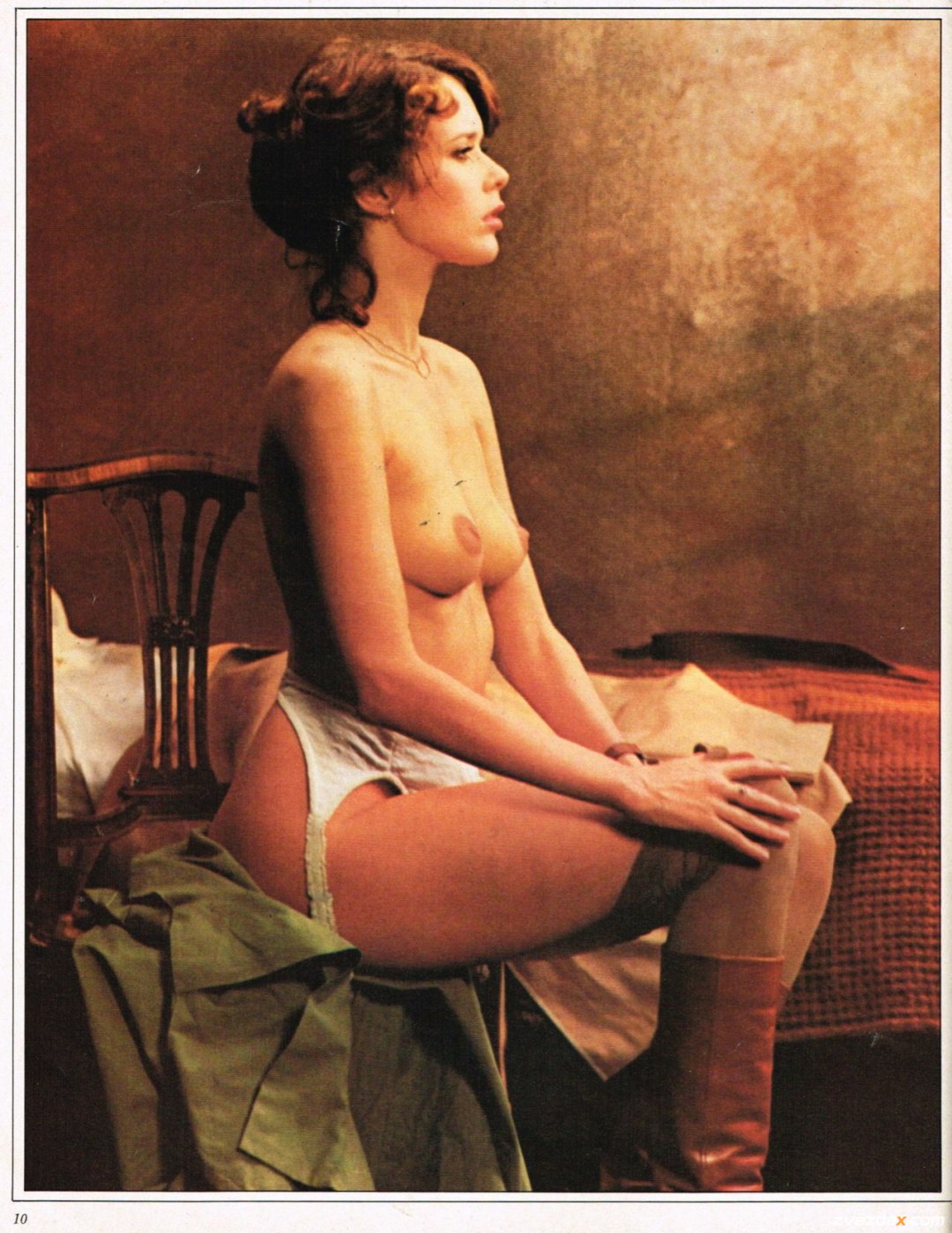 Emmanuel Sylvia Cristel 1974 desnuda